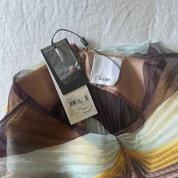 Beautiful Acler dress - Picture 10 of 13